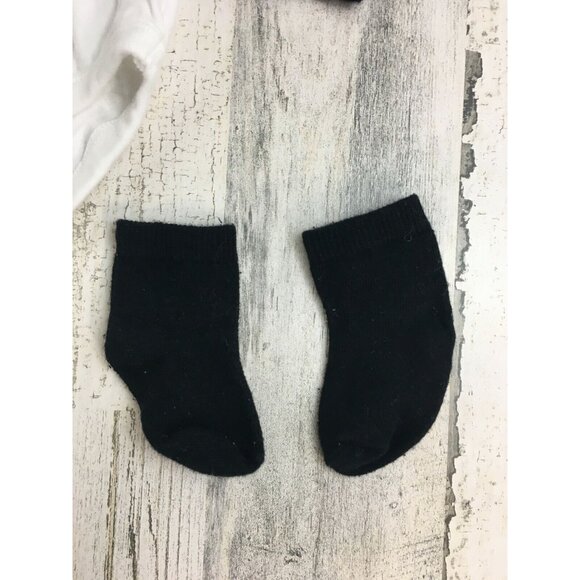 Gymboree 18 24 M My First Halloween Long Sleeve Bodysuit Carters Pumpkin Bib Set - Picture 13 of 15